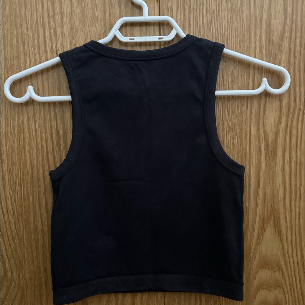 Garage Cropped Tank - Picture 2 of 3